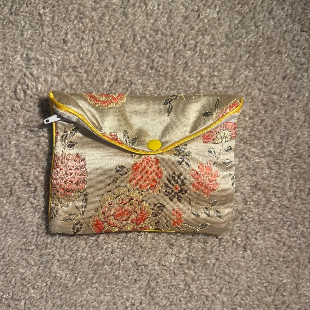 Vintage Chinese Coin-Purse